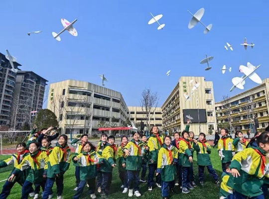 市工程师协会联合举办的“心有翼·梦飞翔”航空航天爱国主义工程科普活动深受好评