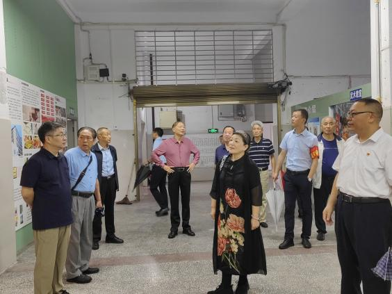 南川区工程师协会深入南川第一中学校开展科普调研活动